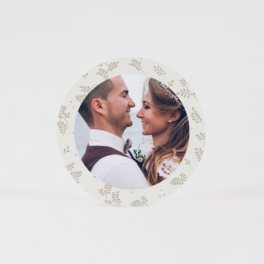 24 x Ronde sticker met foto en takjes (5,9 cm) - Trouwen