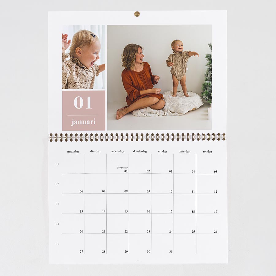 Jaarkalender met glitterbollen - Kerst