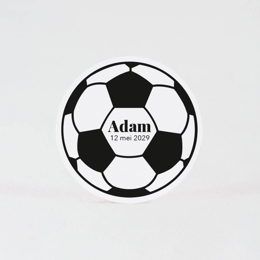 sticker met voetbal en naam (5,9 cm) - Communie Tadaaz