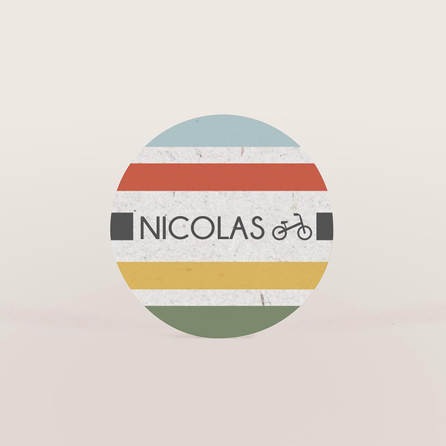 30 x Ronde naamsticker met streepjes en fietsje (3,7 cm) - Communie