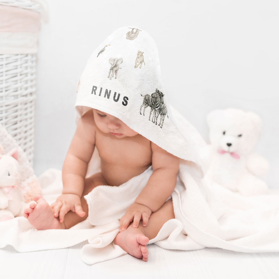 Serie van Visa statisch Baby badcape met naam en jungle dieren - Cadeaus | Tadaaz